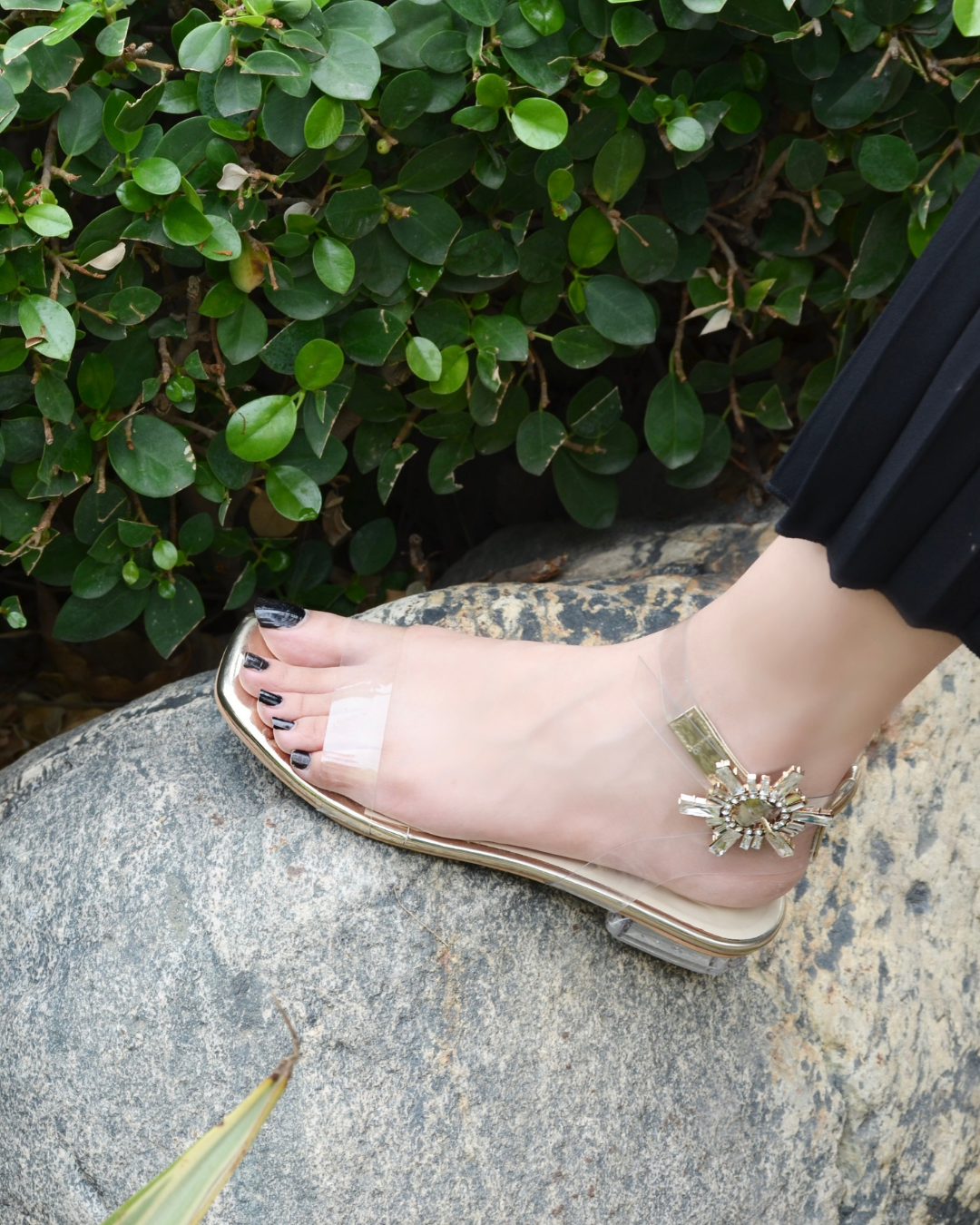 Swetra Crystal Flats - Gold